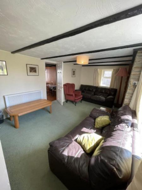 Narnia, Delabole, sleeps 8